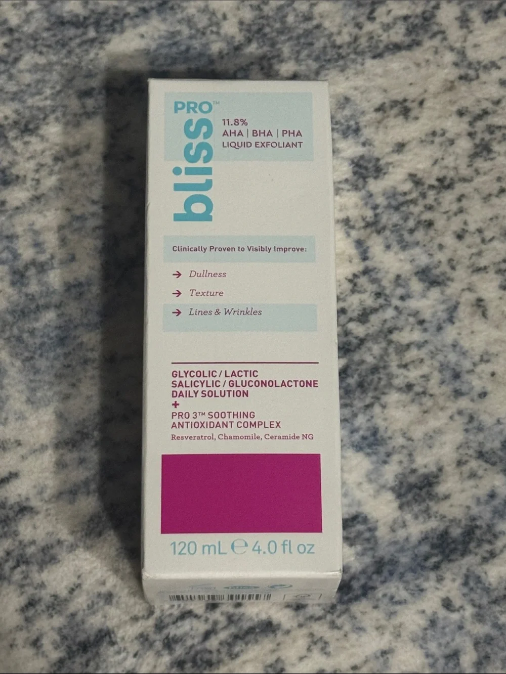 Bliss PRO Liquid Exfoliant - Magenta Accents